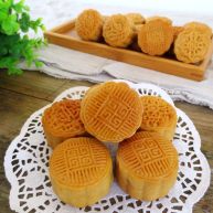 椰蓉蔓越莓月饼