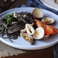 海鲜墨鱼汁意大利面