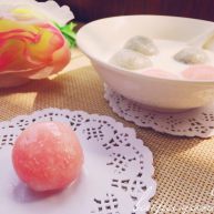 粉色少女的水晶汤圆