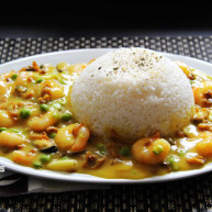 海鲜咖喱饭搭配玉米甜奶油