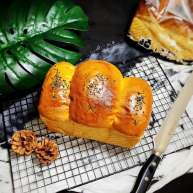 冬至美食—黑芝麻白吐司