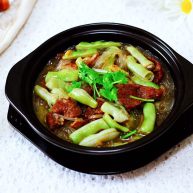 芸豆肉片炖粉条
