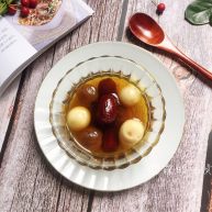 桂圆鹌鹑蛋红枣糖水