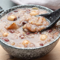 忆鹿糙米莲子粥