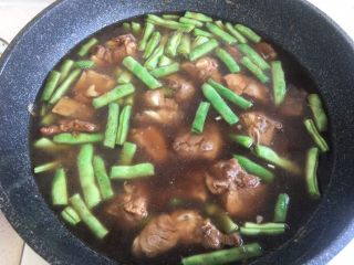 29、排骨豆角焖面,水量要盖过排骨豆角