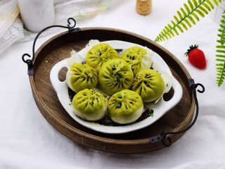 28、翡翠白玉生煎包,成品一