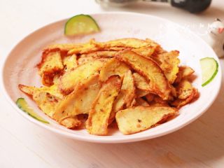 13、蛋黄煎杏鲍菇,杏鲍菇的焦香搭配黑胡椒碎的香味，好吃又下饭