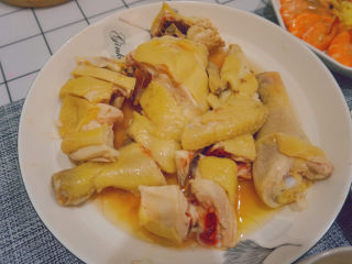 11、白切鸡,鸡肉特别好吃，还可以蘸酱料吃哦