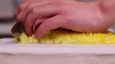 3、来自湾湾的美味凤梨酥,凤梨肉切碎