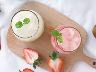 8、奇异果气泡饮,最后点缀一朵万能薄荷叶