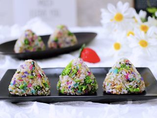 18、藜麦海苔五彩米饭团,成品一