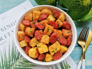 16、孜然火腿馒头丁,开吃!