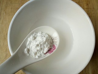 6、圆土豆+肉末火腿丁土豆泥,1勺淀粉兑水