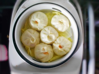 25、麻辣豆腐粉条香菇包,15分钟左右即可出锅。