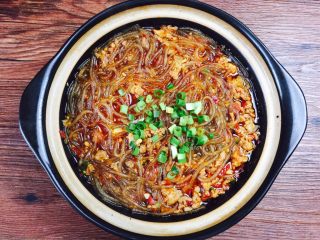 13、肉末粉丝煲,成品图，有木有很诱人？