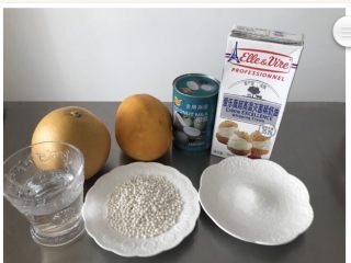 1、好吃的杨枝甘露,帮原材料准备好