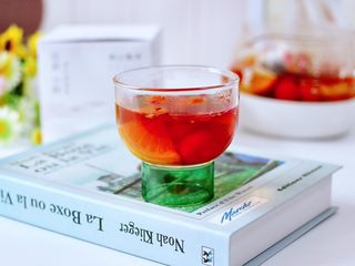 15、玫瑰水果小种红茶,喝一杯香甜爽口又舒服，滋味醇厚回甘美极了。