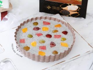10、芝麻酸奶水果冻,成品图