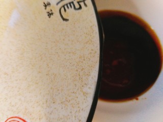 6、家常菜+红烧明虾,调汁:蚝油,生抽,料酒,甜辣酱,清水调制而成。