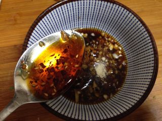 22、彩色简版凉皮,辣油