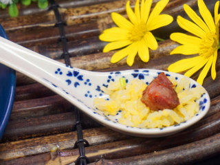 7、黄金蛋炒饭,趁热赶紧来一口香喷喷的蛋炒饭吧