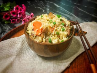 14、芋头焖饭,开吃，不应炒菜