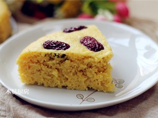 15、玉米面发糕,吃的时候切块就可以了