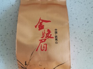 4、暖暖热奶茶,红茶