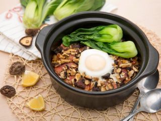 21、川味腊肠煲仔饭-麻辣鲜香超下饭!,成品展示