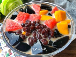 8、黑凉粉水果捞,成品图一