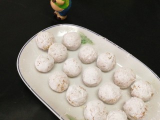 19、虾仁土豆丸,丸子全部处理的