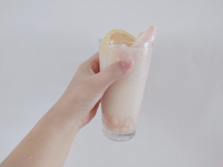 8、柠檬蜜桃养乐多—夏天的快乐,亲测好喝