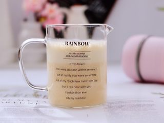 10、香蕉蜂蜜奶昔,营养丰富又可以瘦身。