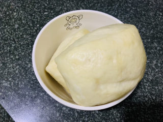 2、烤馒头片,自己做的馒头待用