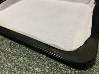 6、烤馒头片,烤盘垫油纸