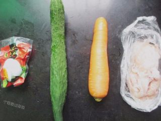 1、手卷饭团,准备食材