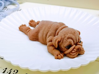 12、高颜值沙皮狗冰激凌,有些不忍心吃呐！