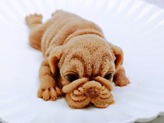 13、高颜值沙皮狗冰激凌,近一点儿。