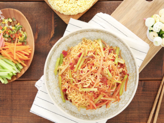 16、泡面已经过时了,方便面炒着吃才够味 ,成品展示