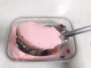 10、草莓蜜豆布丁,入口即化，非常滑嫩！