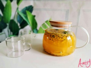 7、自己弄得水果茶,比外面好喝N倍,成品图