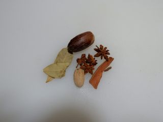 4、香辣凉拌鸡胗,香料备好~