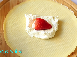 14、水果班戟,可以放任意你喜欢的水果哦!