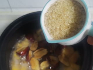 10、木瓜炖奶,煮开加冰糖煮2分