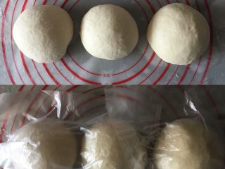 5、吐司面包,均匀分成3个面团静置15分钟