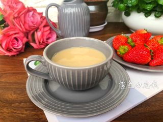 9、奶茶,香甜美味的奶茶做好了，是不是特别简单。口感顺滑，好喝又实惠。