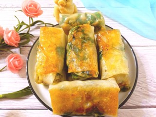 22、薄皮虾米鸡蛋韭菜盒子,成品图