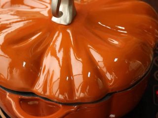 10、臊子肉,加盖，焖两分钟