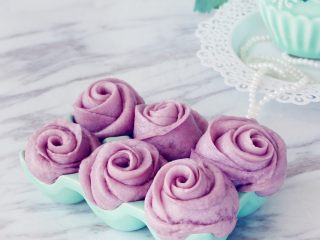 15、紫玫瑰馒头,成品图