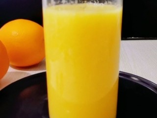 10、雪梨橙汁,做好的雪梨橙汁